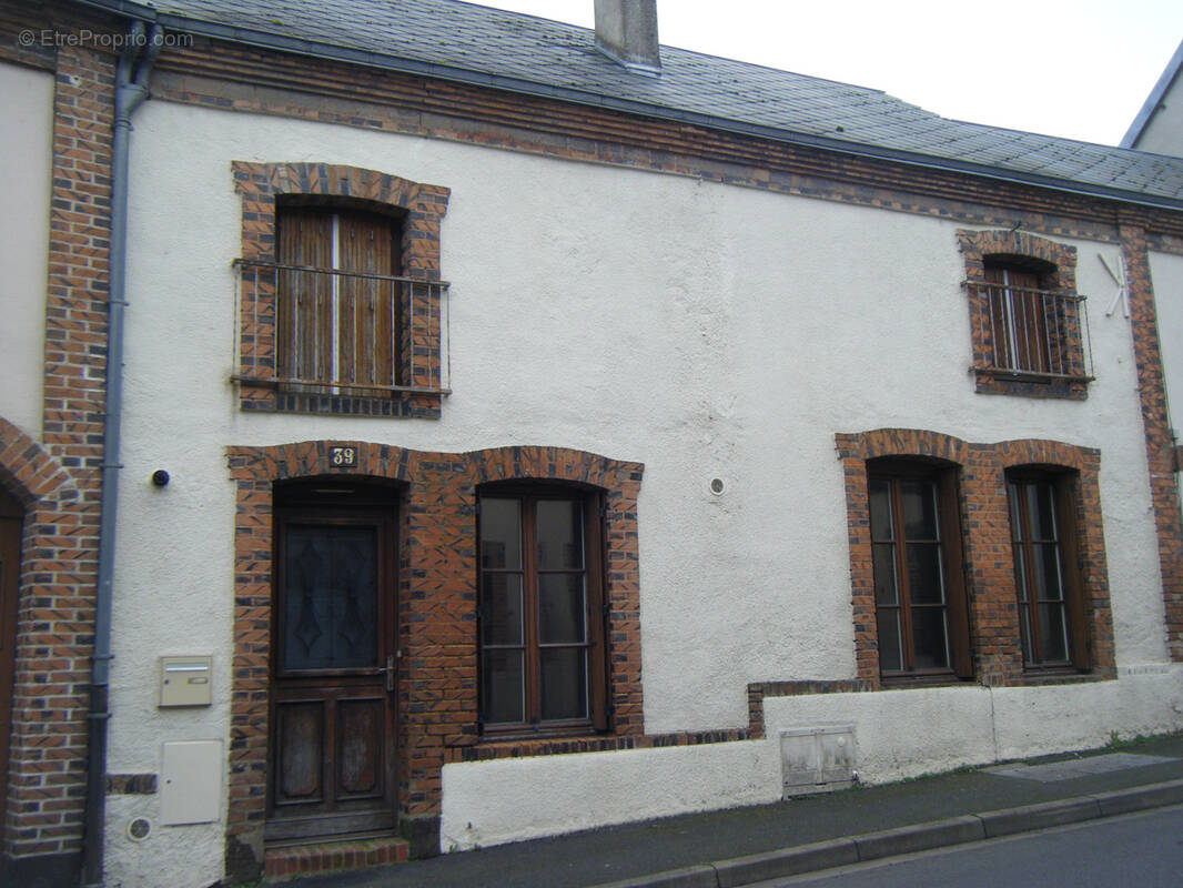 Maison à MONDOUBLEAU