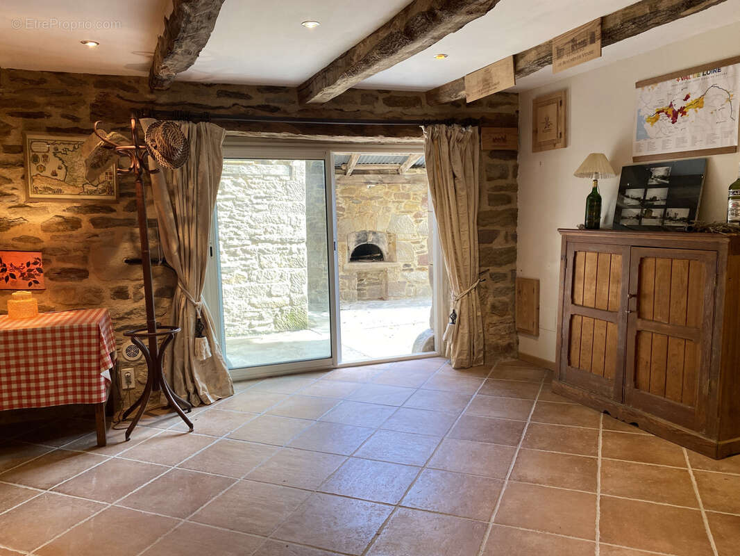 Maison à LA CAPELLE-BONANCE