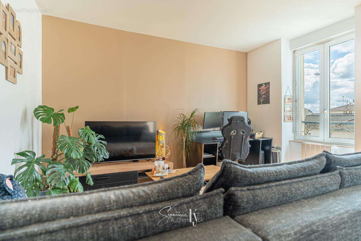Appartement rénové - photo 7