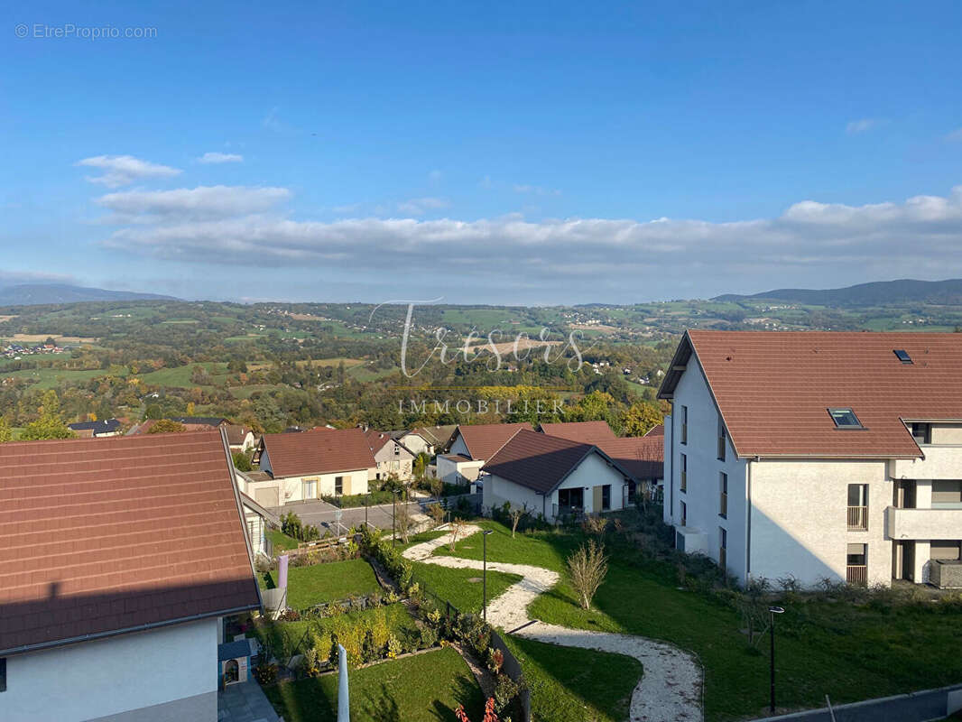 Appartement à MESIGNY