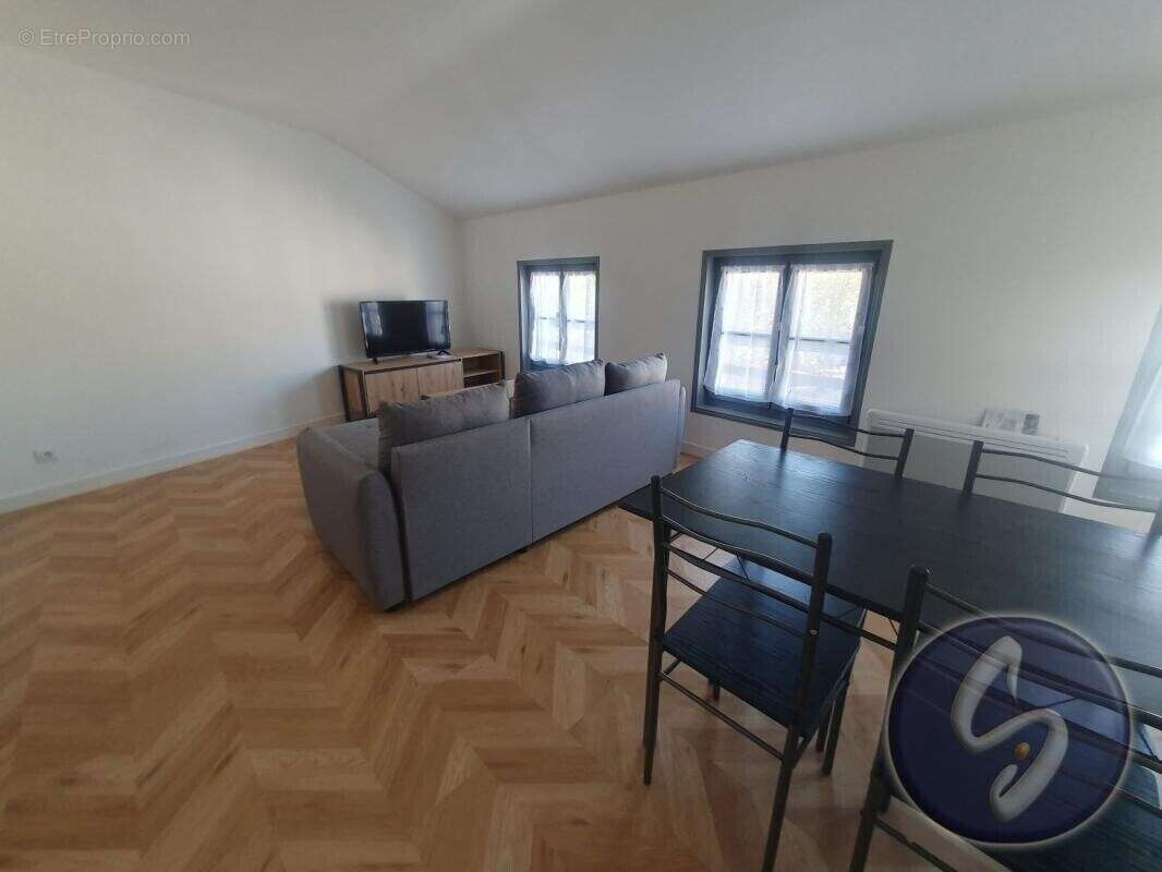 Appartement à SAINT-MAIXENT-L'ECOLE