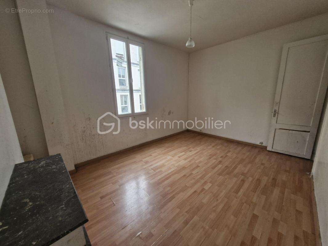 Maison de ville de 118m2/Immeuble de rapport à Sainte-Foy-La-Grande à rénover - photo 11