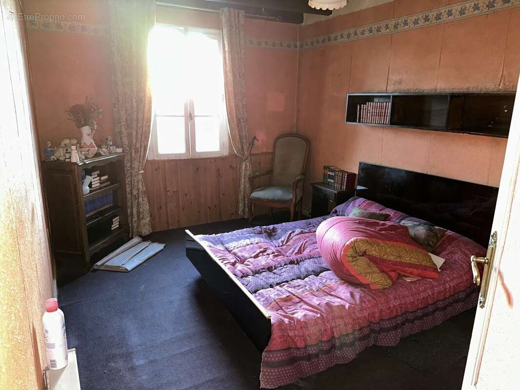 Maison à SAINT-MAURICE-LA-CLOUERE