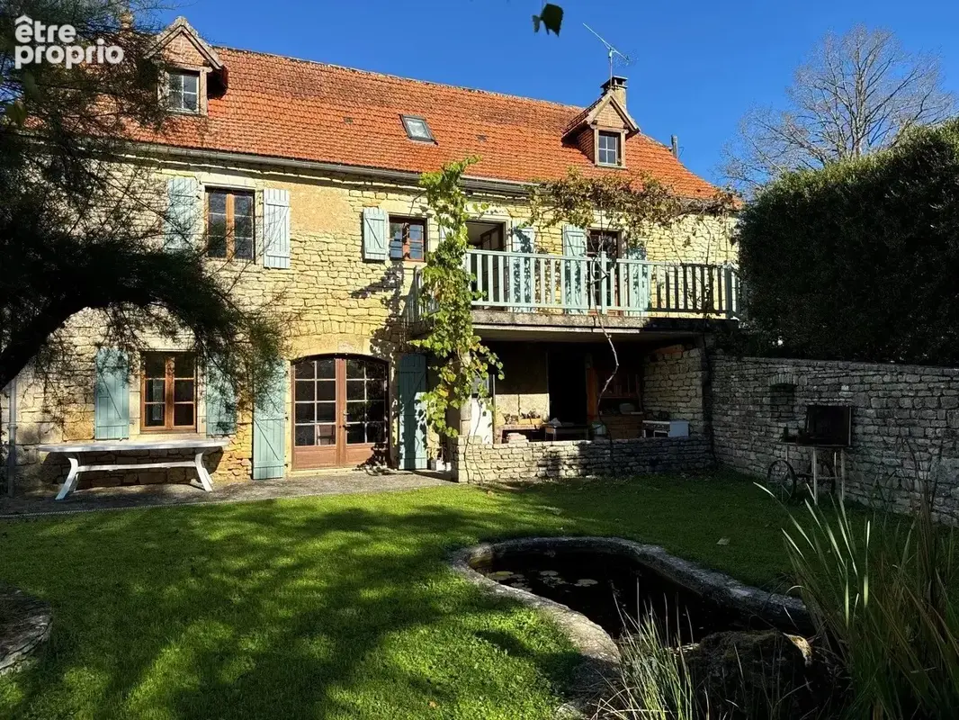 Maison à MONTAMEL