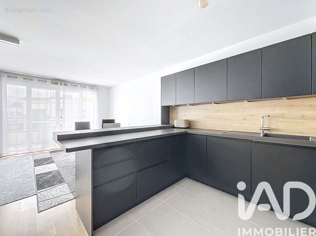 Photo 2 - Appartement à CLAMART