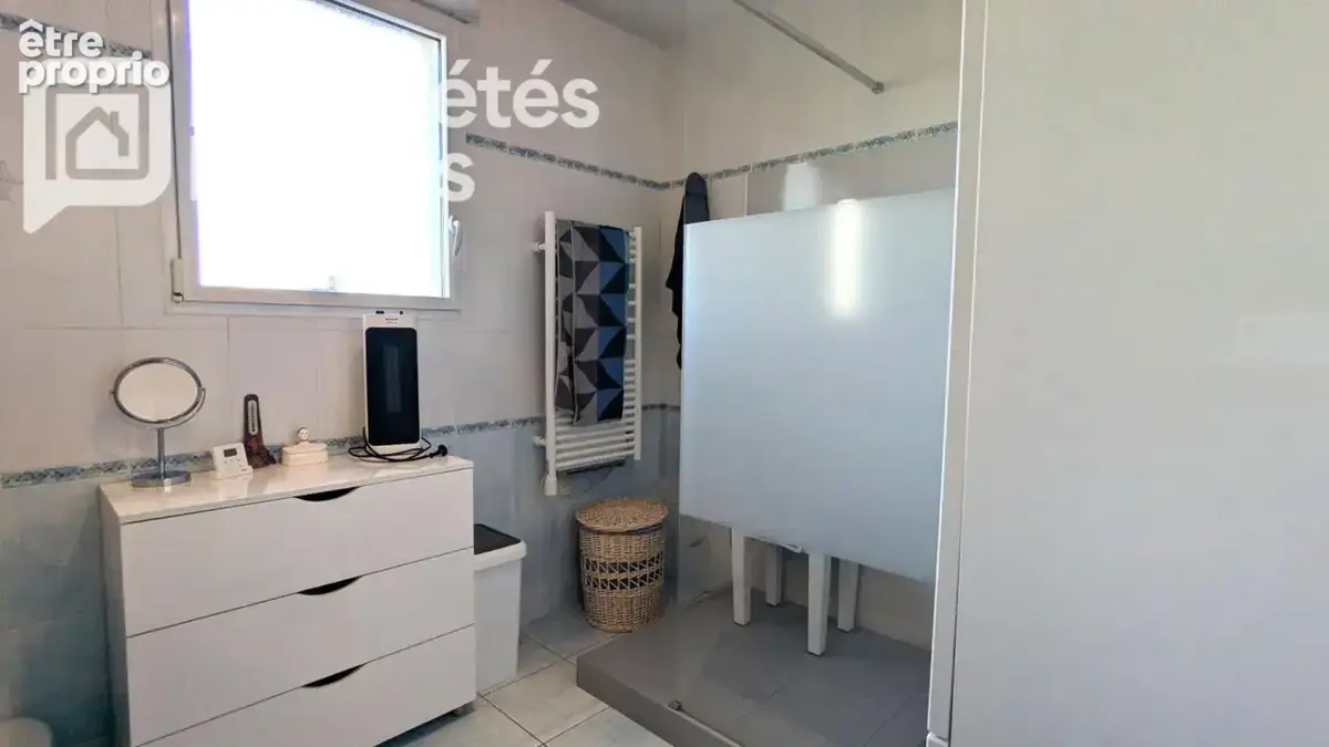 A vendre :Exclusivité  CHALLANS Appartement  4 pièces 98M2 - photo 5