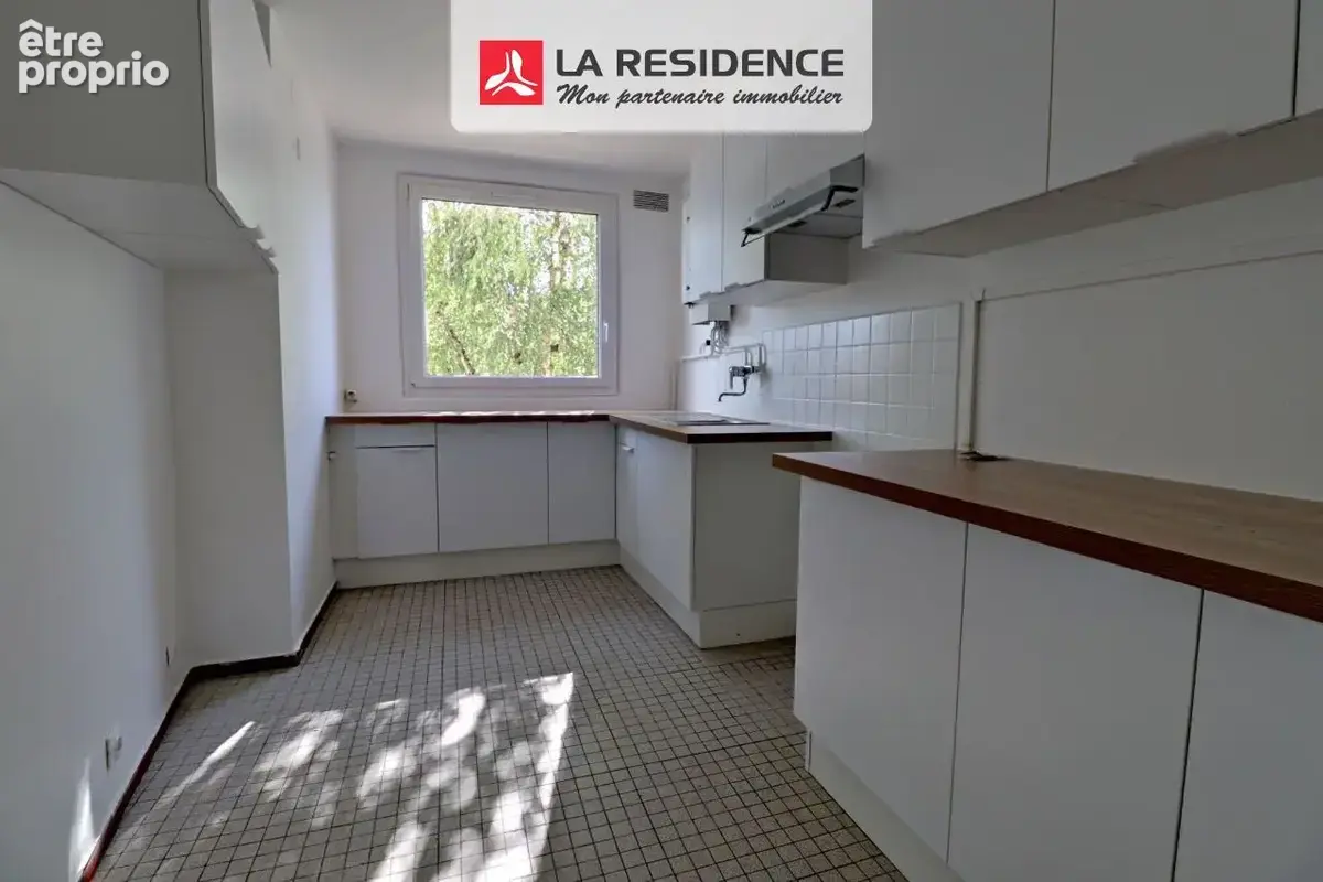 Appartement 3 pièces 70 m² à vendre à Maurecourt (78780) - photo 5