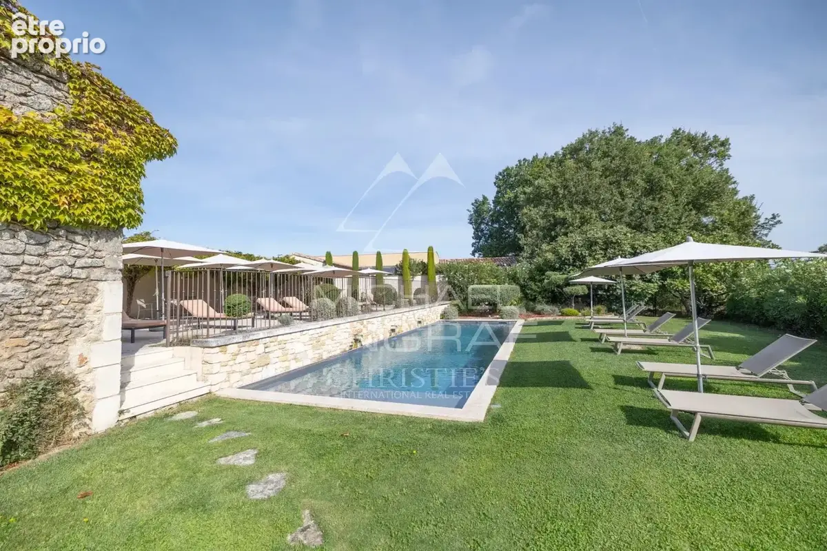 Oppède – Mas provençal de caractère avec gîtes, chambres d'hôtes et vues sur le Luberon - photo 3