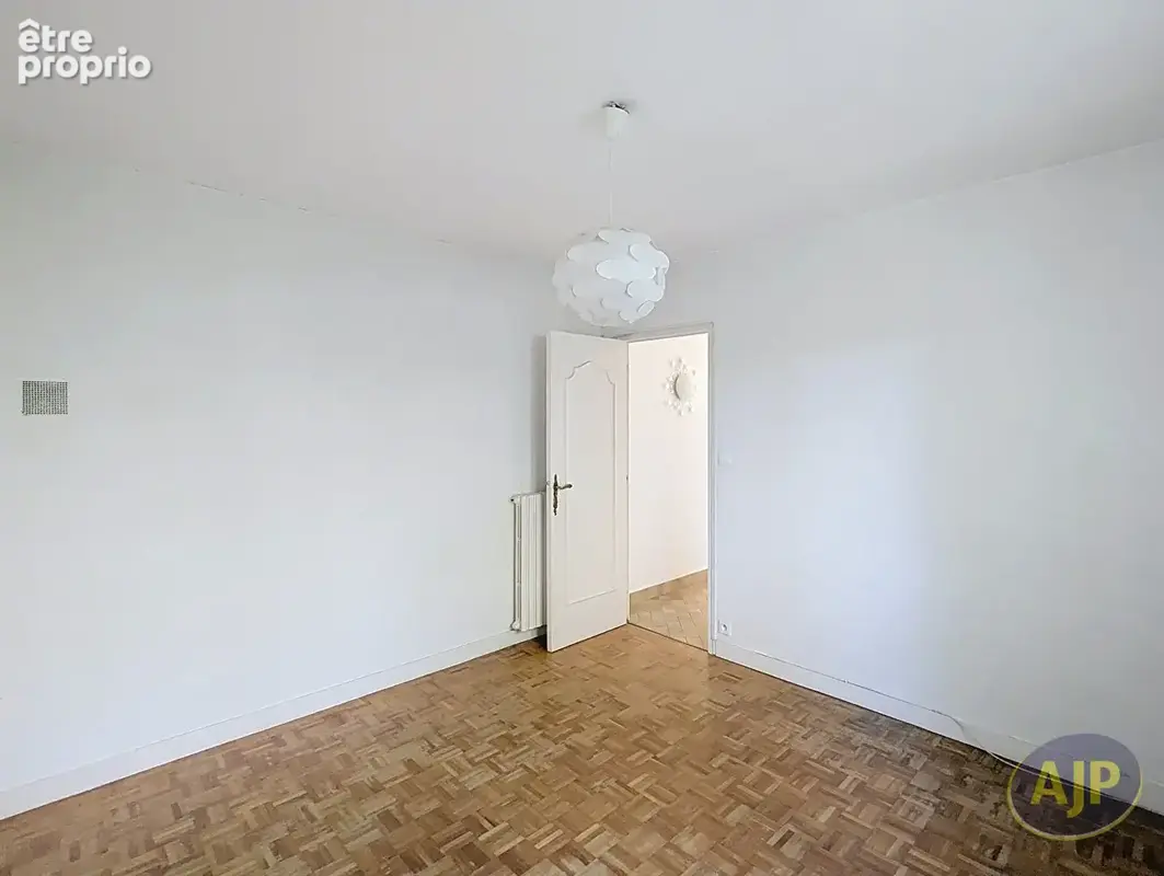 Thorigné-Fouillard - Maison sur terrain de 400 m² - photo 6