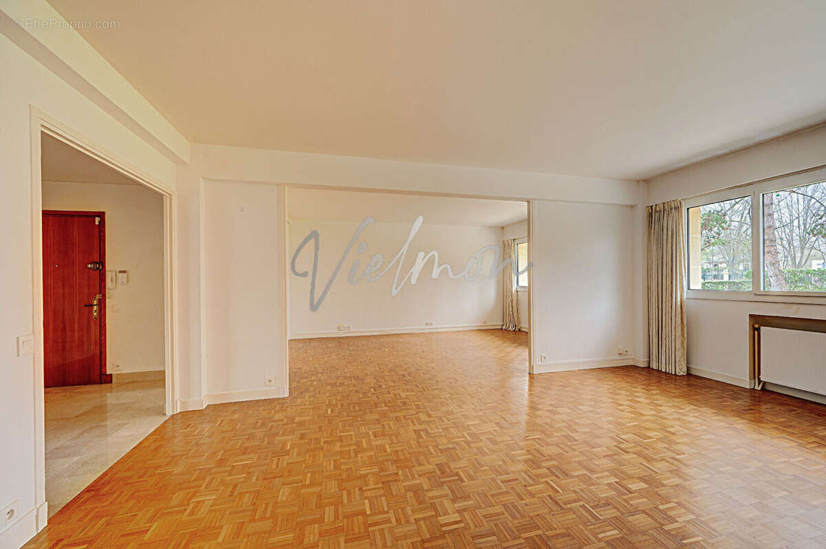 Appartement à MAISONS-LAFFITTE