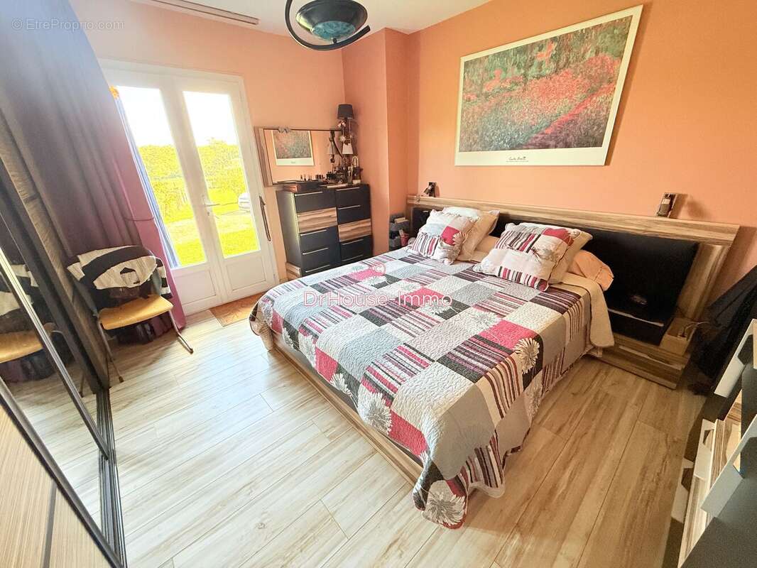 Maison à SAINT-SAUVEUR