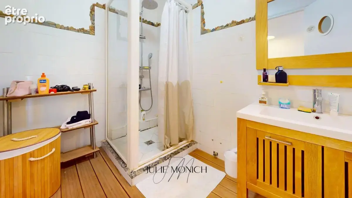 Appartement avec 2 Chambres, Terrasse et Garage - Vue dégagée - photo 12