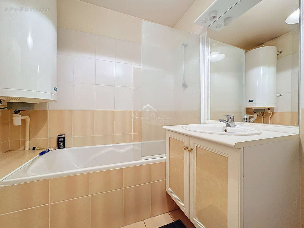 Appartement f2 de 52 m2 avec garage et ascenseur dans résidence de standing - photo 9