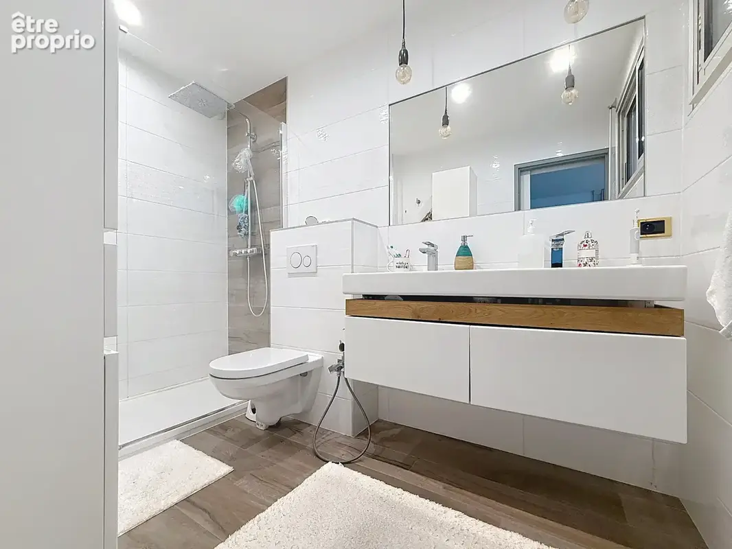 Appartement à vendre 5 pièces FERNEY VOLTAIRE (01) - photo 9