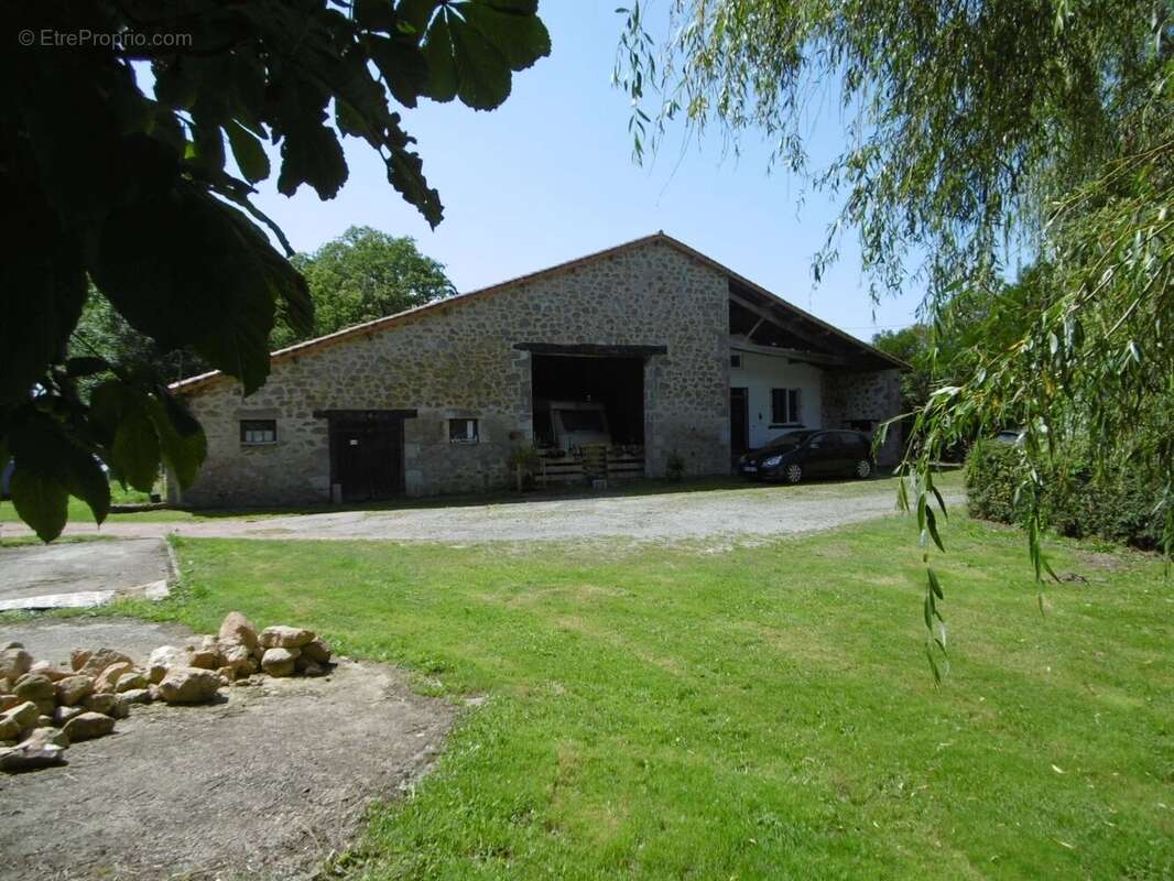 Spacieuse propriété de caractère - photo 22