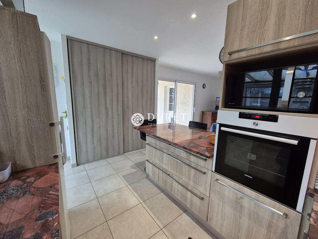 Maison à AIZENAY