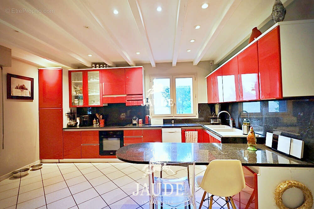 Maison à CLERMONT-FERRAND