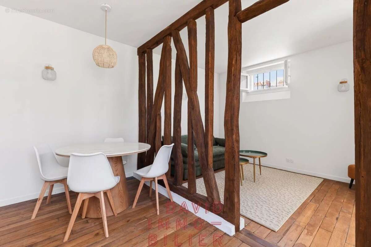 Appartement à PARIS-9E