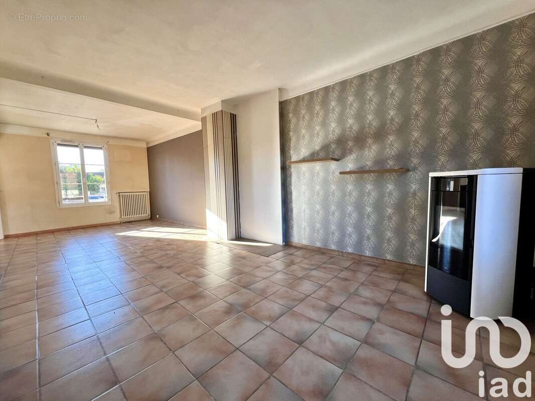 Photo 2 - Maison à VITRY-EN-PERTHOIS