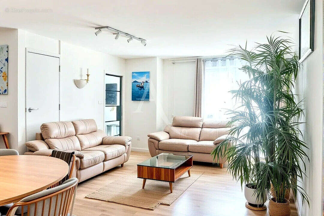 Appartement à NEUILLY-SUR-MARNE