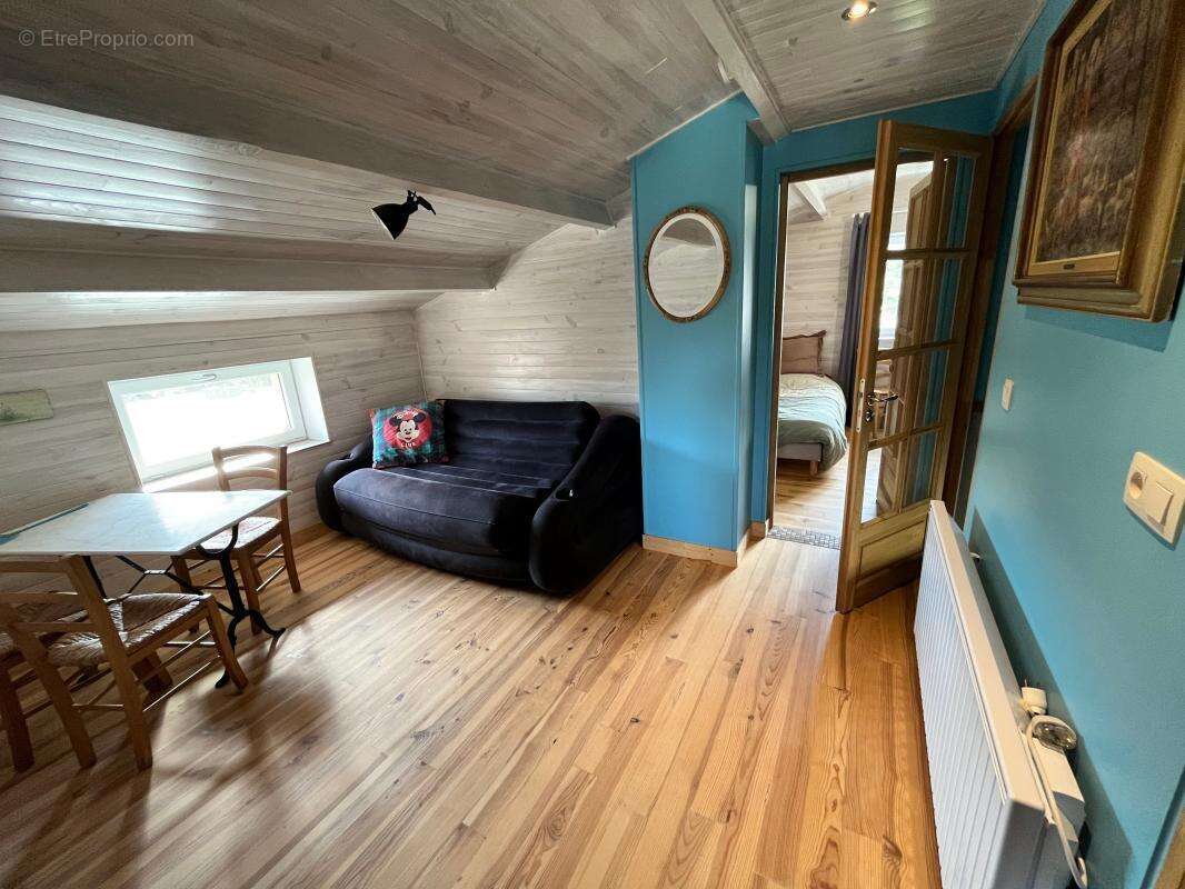 Maison à SAINT-PAUL-LE-JEUNE