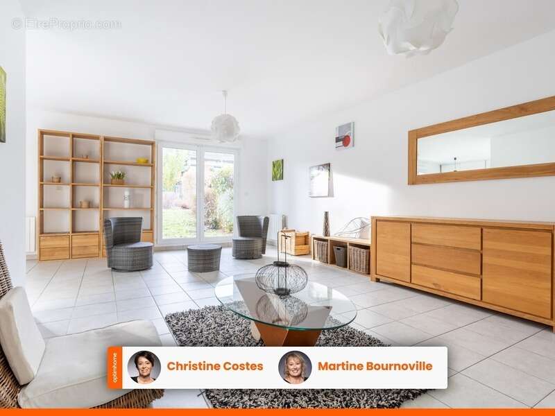 Appartement à CEYRAT