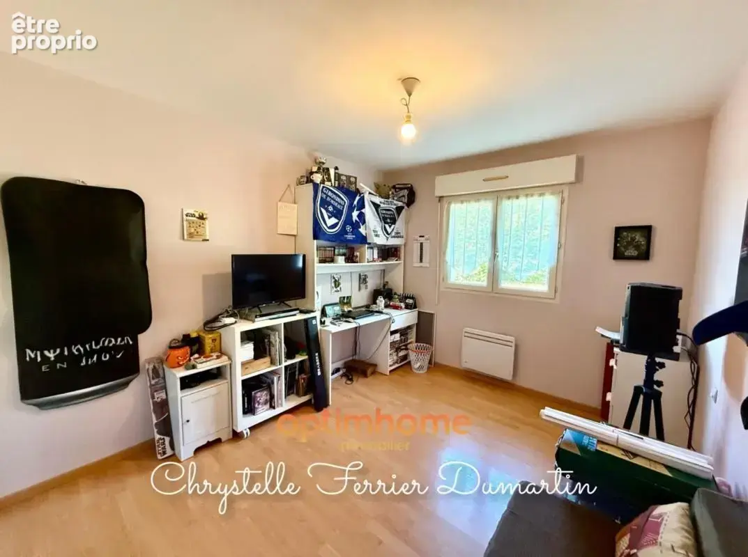 Maison de plain-pied - 110 m2 - 4 chambres - Parcelle 613 m2 - photo 9