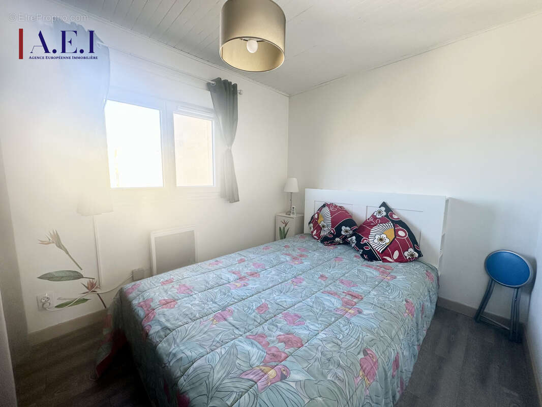 Appartement à SIX-FOURS-LES-PLAGES