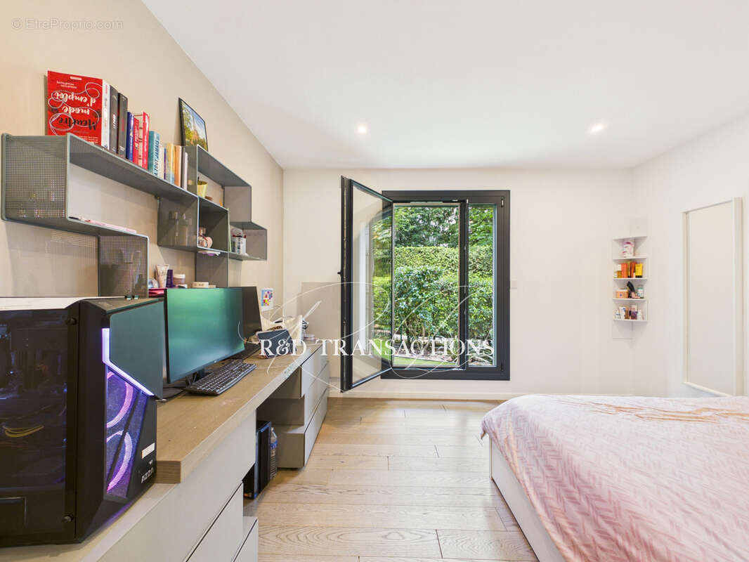 Appartement à SAINT-CLOUD