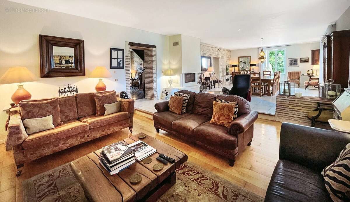 Maison à CASTELMORON-SUR-LOT