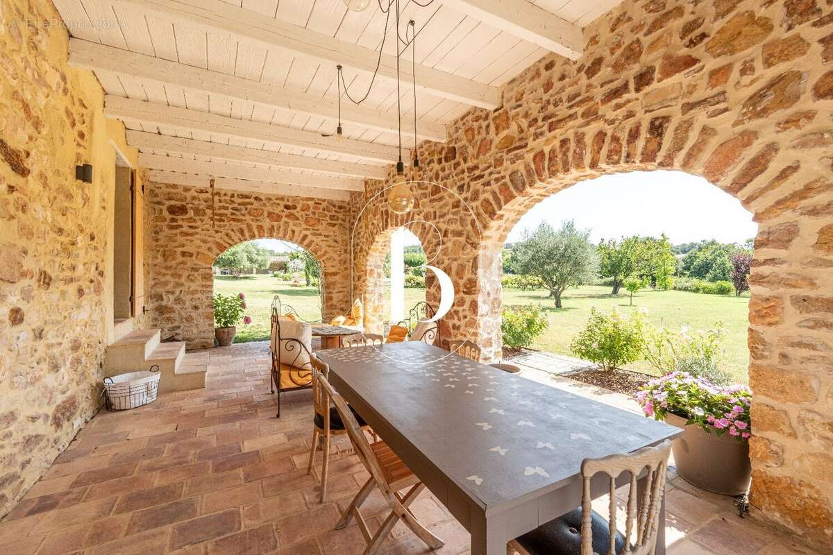 Maison à UZES