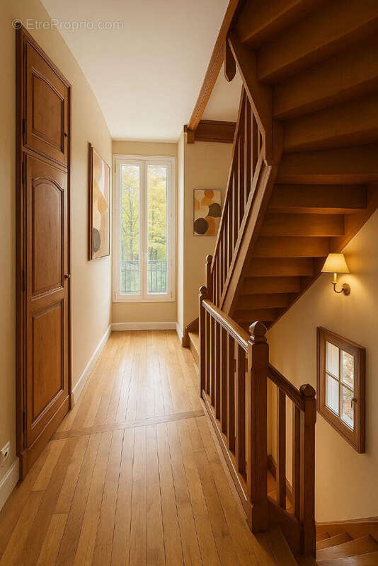 Maison à MAISONS-LAFFITTE