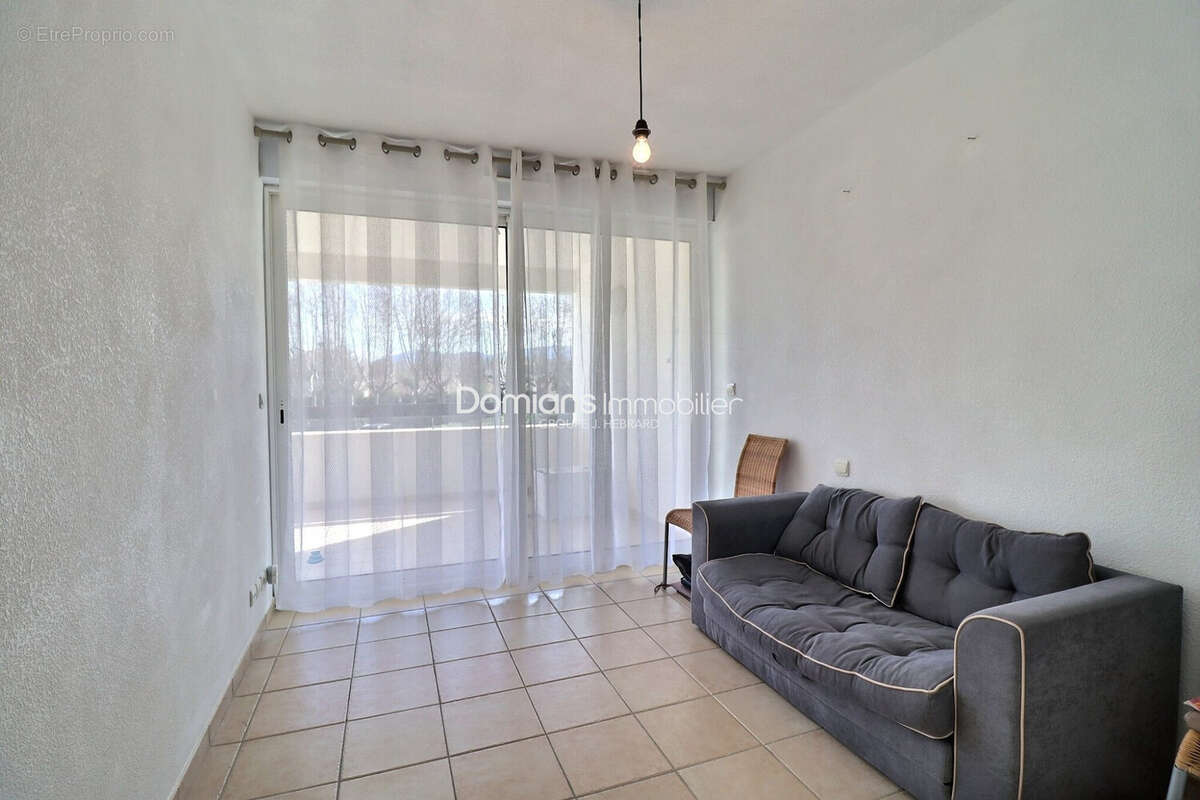 Appartement 61 m² à Saint-Cyprien  - photo 6