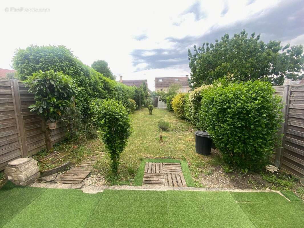 Photo 2 - Maison à PONTAULT-COMBAULT