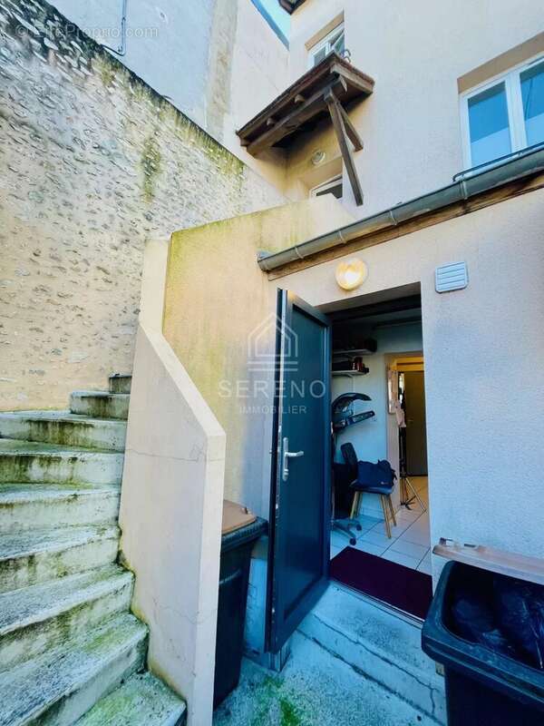 Appartement à ANGERVILLE