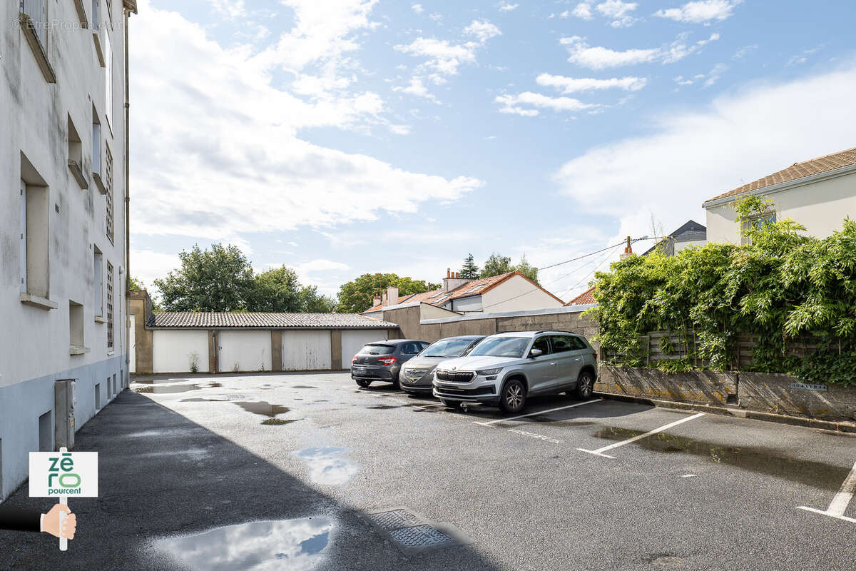 Appartement à SAINT-SEBASTIEN-SUR-LOIRE
