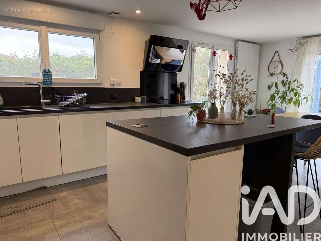 Photo 3 - Maison à CHASSIEU