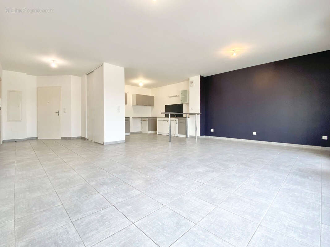 Appartement à VOURLES