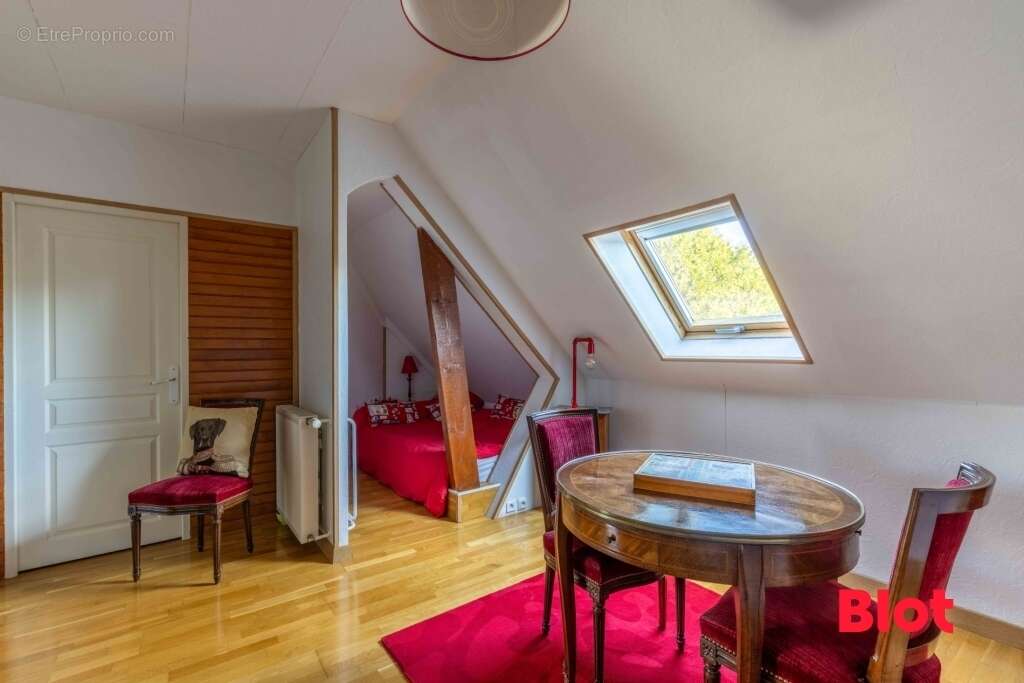 Maison à THORIGNE-FOUILLARD