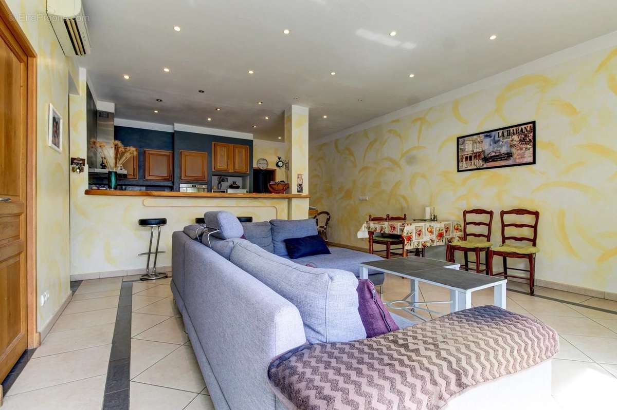 Appartement à BREIL-SUR-ROYA