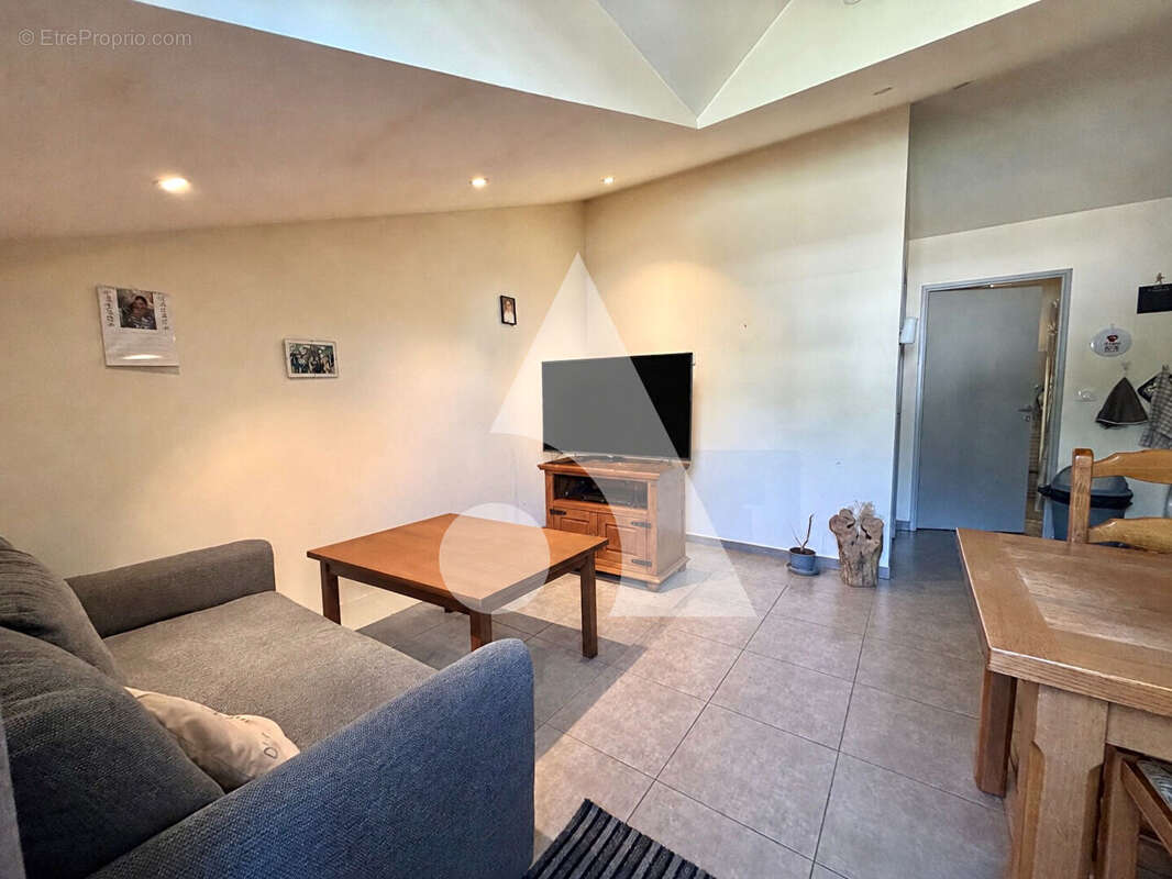 Appartement à VIVIERS-DU-LAC