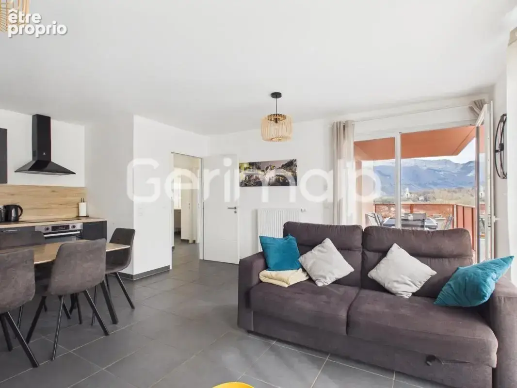 Vente - Appartement - 3 pièces + cuisine - 62 m² - 299 000 € - - photo 7