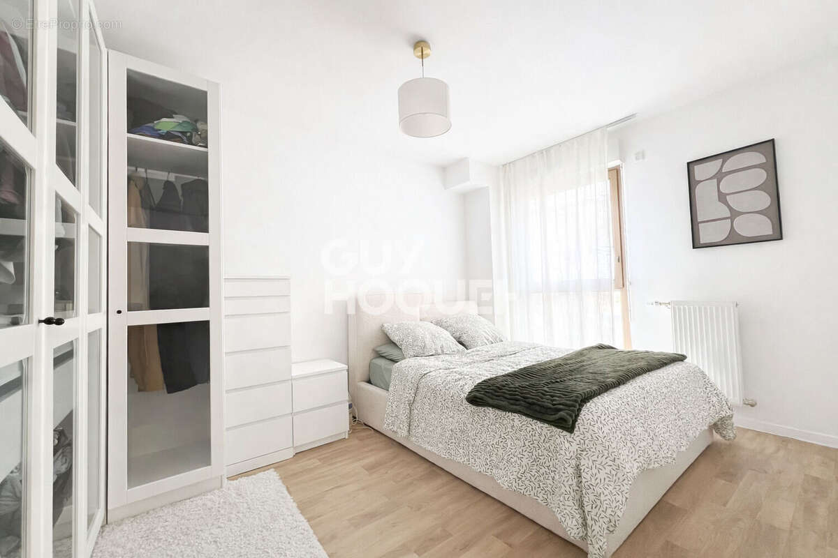 Appartement à STAINS