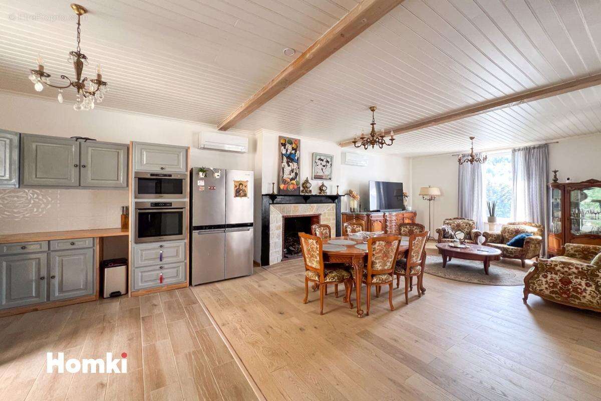 Maison/Villa T3 de 70 m2 à Sauveterre-la-Lémance 47500 - photo 2