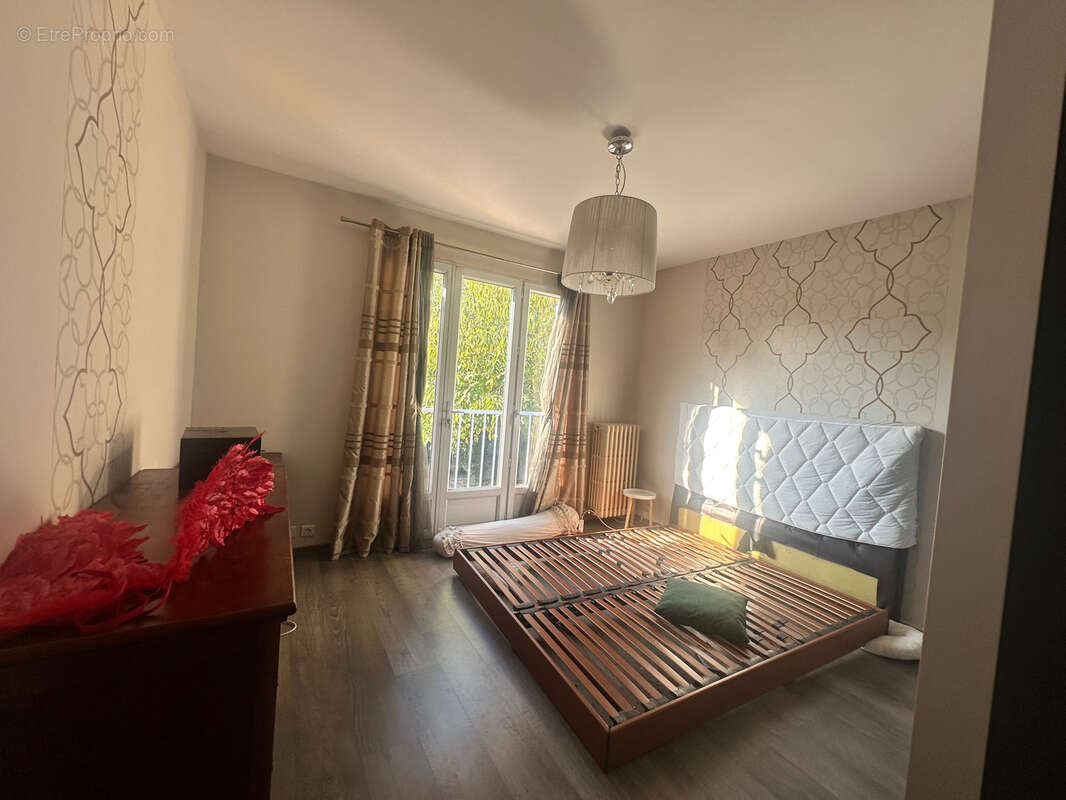Retour à la vente - Maison avec piscine - bouillargues - - photo 3