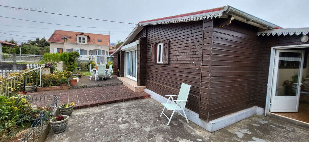 Photo 2 - Maison à LE TAMPON