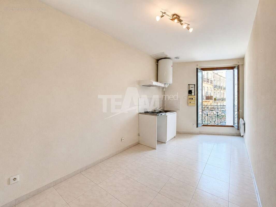 Idéal investisseur PETIT PRIX au coeur de Sète !! - photo 3