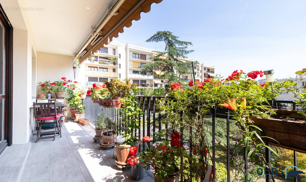 Appartement à SAINT-DENIS