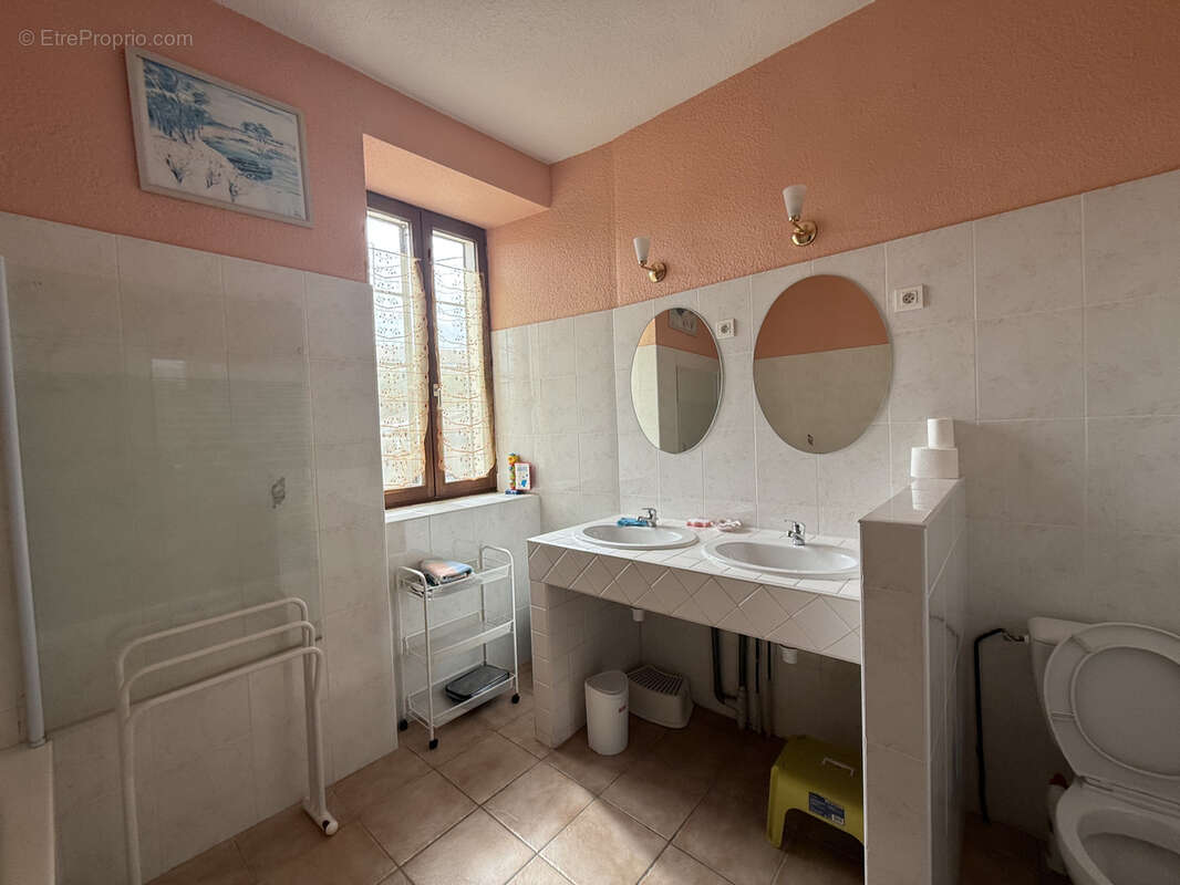 Maison à LACHAPELLE-GRAILLOUSE