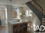 Photo 1 - Maison à SAINT-CLEMENT-DE-LA-PLACE